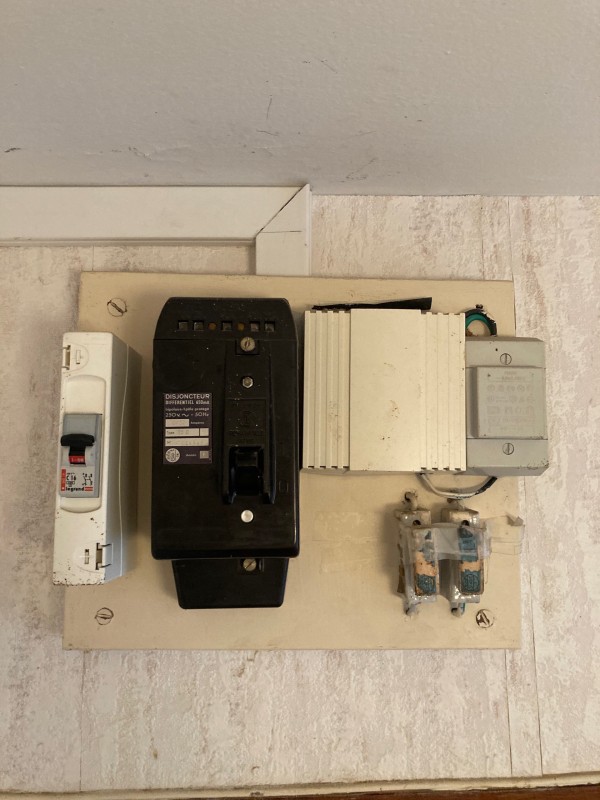 Faire diagnostiquer l’installation électrique d’un appartement pour une location saisonnière à Arcachon.